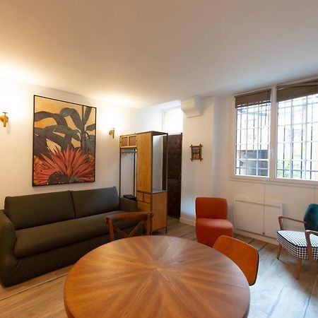 Appartamento Au Pied De La Tour Parigi Esterno foto